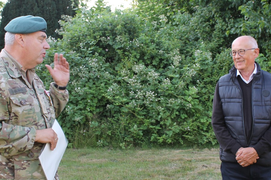 Erik A. Larsen fik fortjensttegn