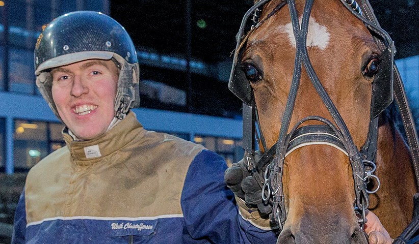 Bornholmske halvbr�dre starter p� derbydagen