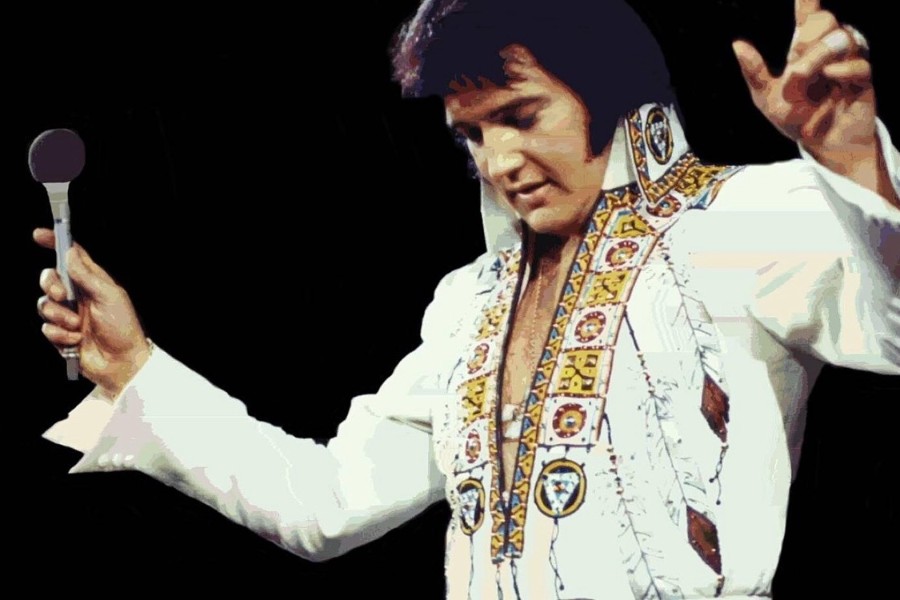 R�nne Bio hylder Elvis Presley
