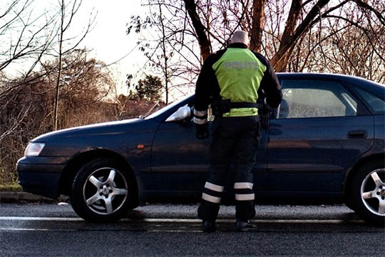 Seks bilister fanget i politikontrol