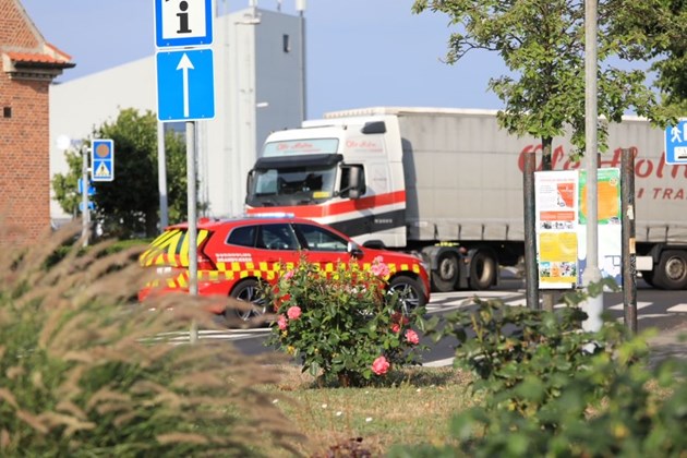 Chauff�r st�r til b�de efter trafikuheld