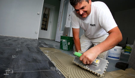 Atter overskud hos byggefirma i R�nne