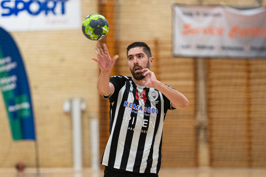 Herreh�ndbold spilles i Allinge