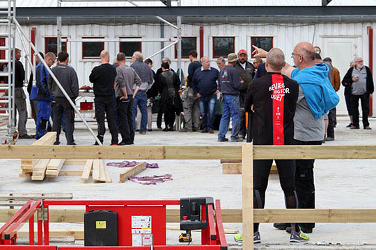 Skal dr�fte kommunalt tilskud til nye idr�tshaller