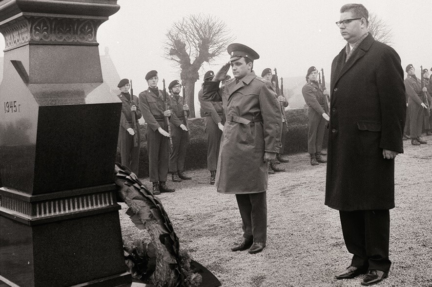 Foredrag om sovjetiske grave