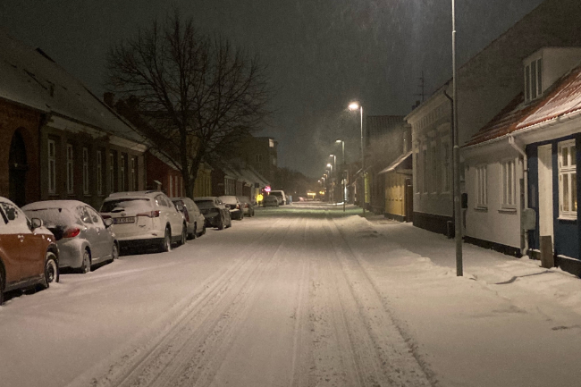 Politiet: K�r efter forholdene