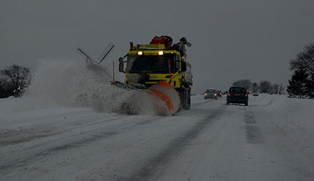 Pletvis sne- og isglatte veje