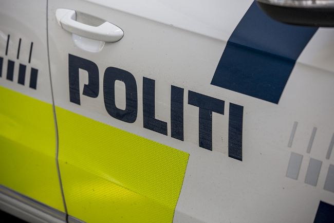 77-�rig bilist k�rte hasarderet