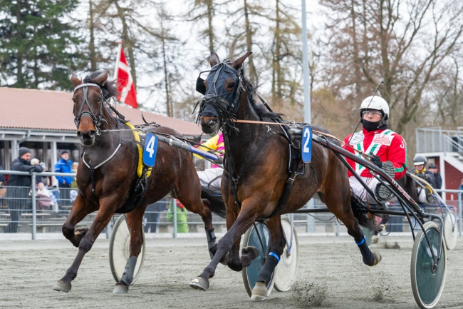 Travs�sonen starter med otte l�b