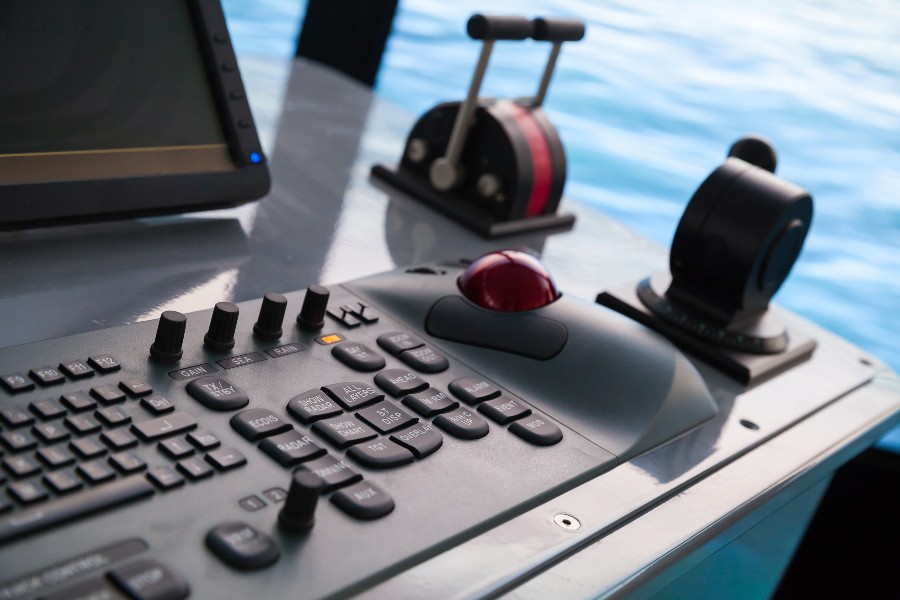 Bornholms Elektromotor tilbage i plus