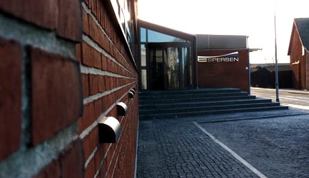 T�t p� rekord�r for fiskerikoncern i R�nne