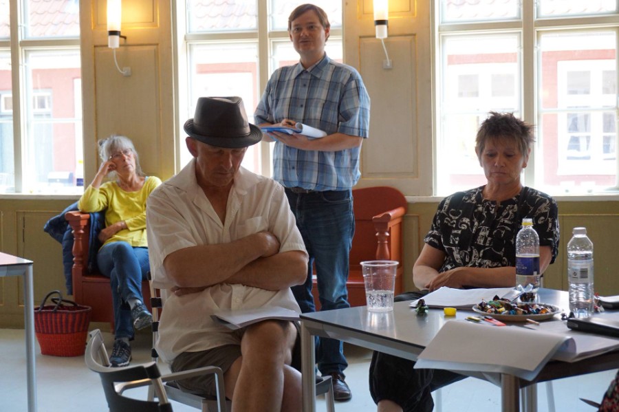 Aflysning kostede amat�rscene dyrt