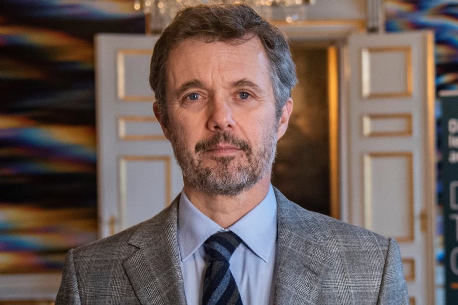 Kronprins Frederik bes�ger R�nne