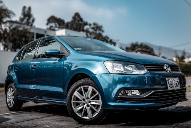 Overvejer du p� at k�be en ny bil? Bankly kan nu hj�lpe med at finde det perfekte bill�n til netop dig