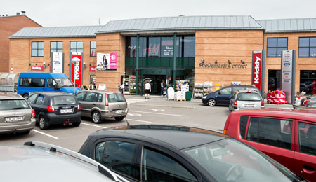 SnellemarkCentret i R�nne gav overskud