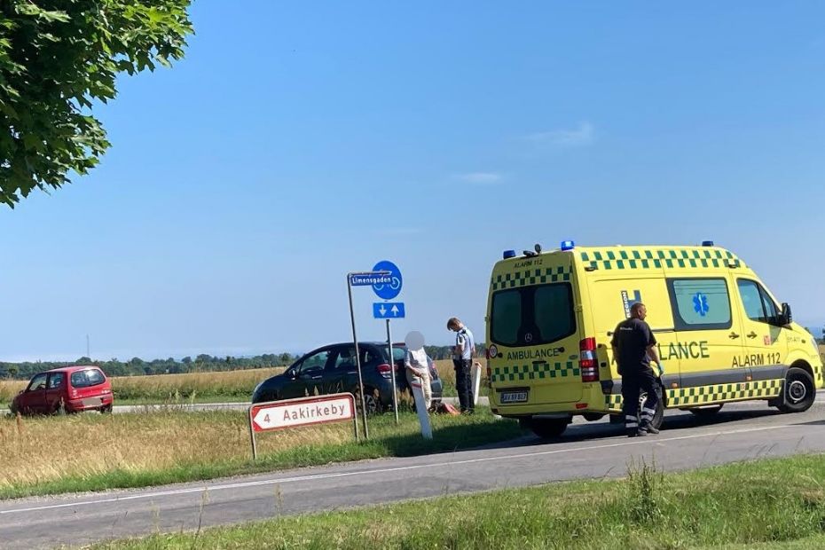 To biler st�dte sammen