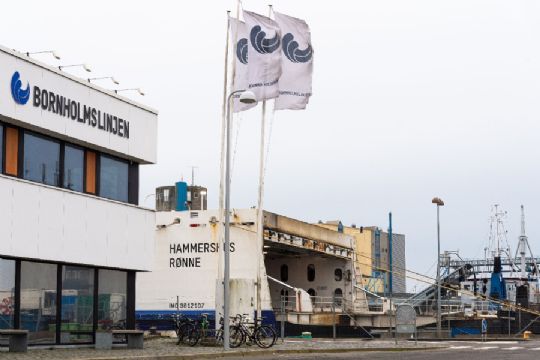 Flere l�strailere med godsruten