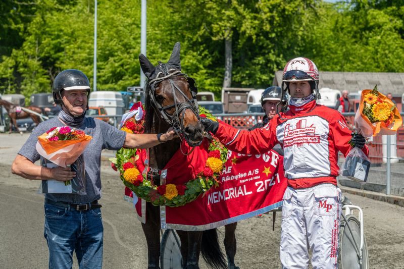 Pause til storl�bsvinder p� grund af halthed