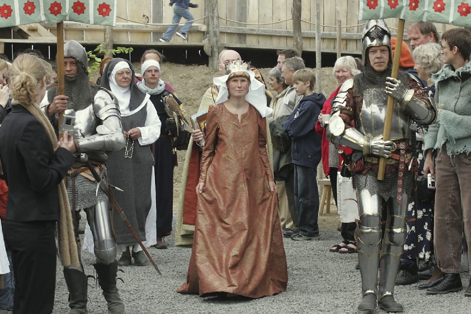 Flot dronningekjole vises ved filmevent i R�nne