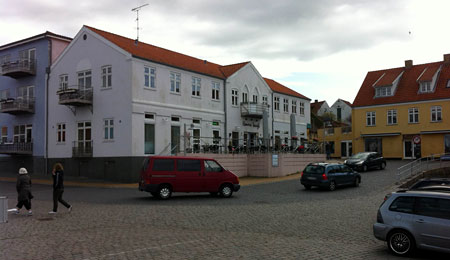 H�iers Gaard i Allinge gav atter stort overskud