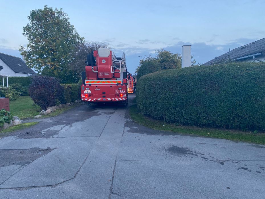 Brand i skorsten i R�nne