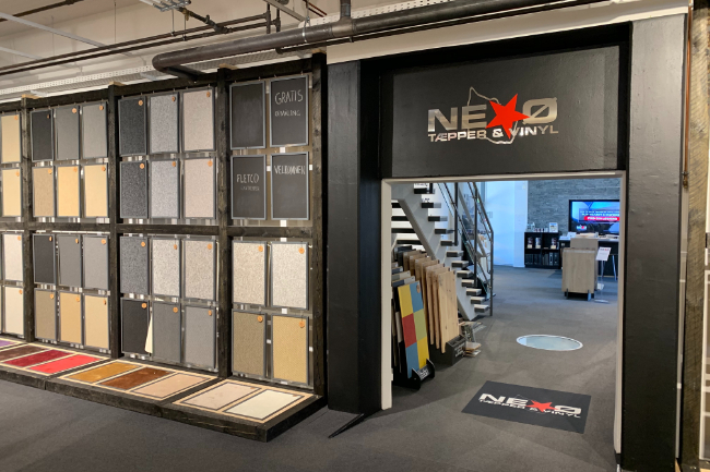 Eneejer af t�ppefirma i Nex�