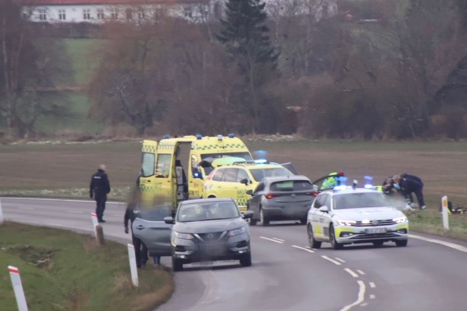 60-�rig knallertk�rer d�d efter soloulykke