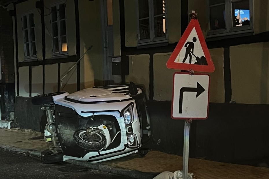 H�rv�rk p� kabinescooter i Hasle