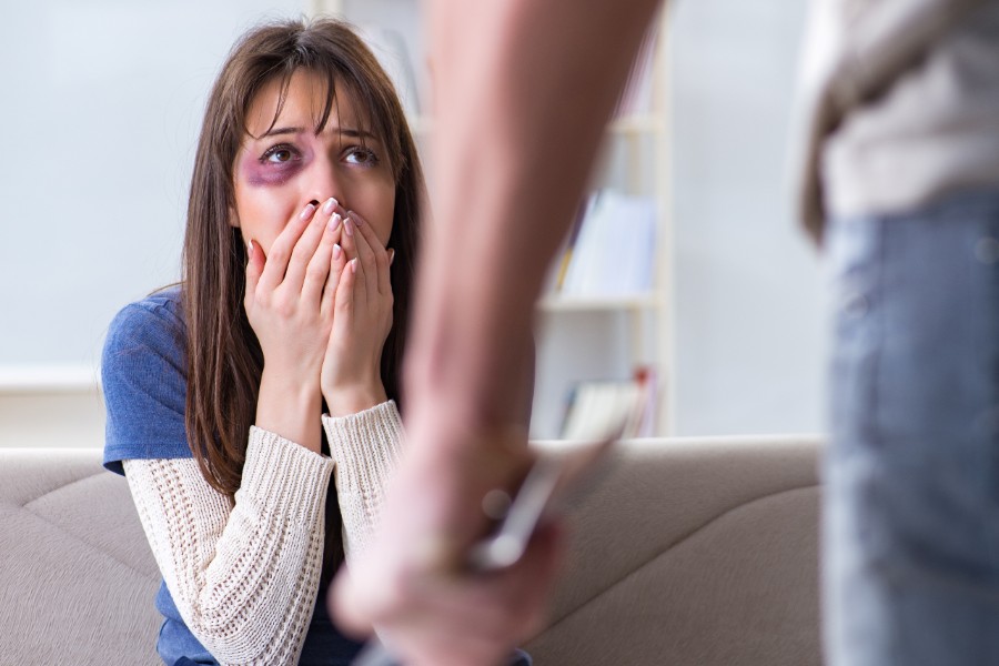 Kvinder markerer kampdag med mindestund