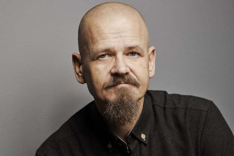 Kim Leine fort�ller om sin seneste bog