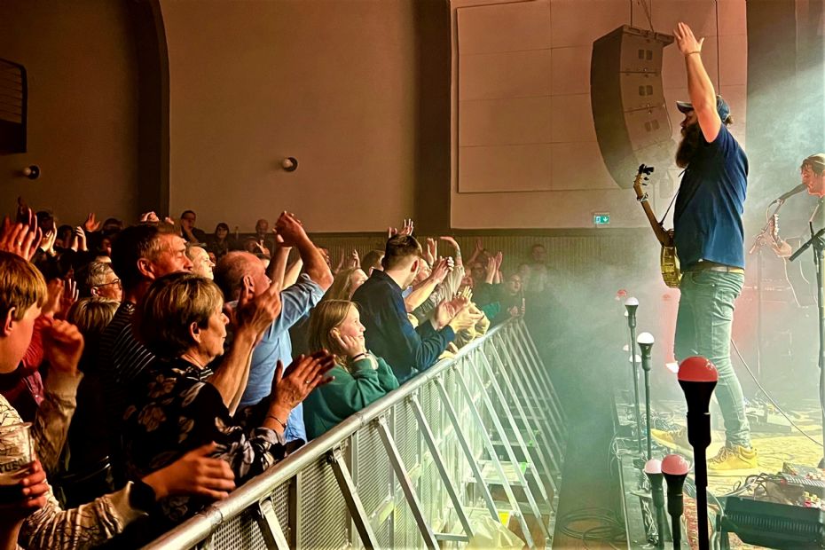 Us�dvanligt og popul�rt band g�stede Musikhuzet