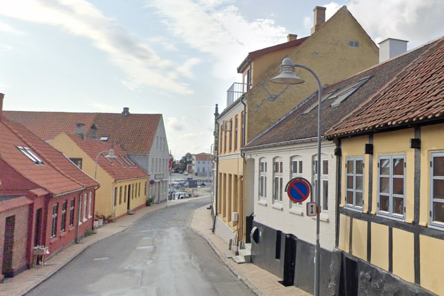 Husejere i Allinge f�r b�der for brud p� bop�lspligt