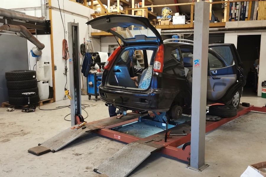 Fremgang for autov�rksted i �stermarie