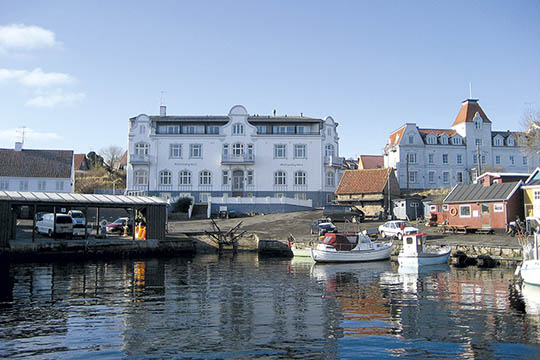 Overskud hos Hotel Sandvig Havn