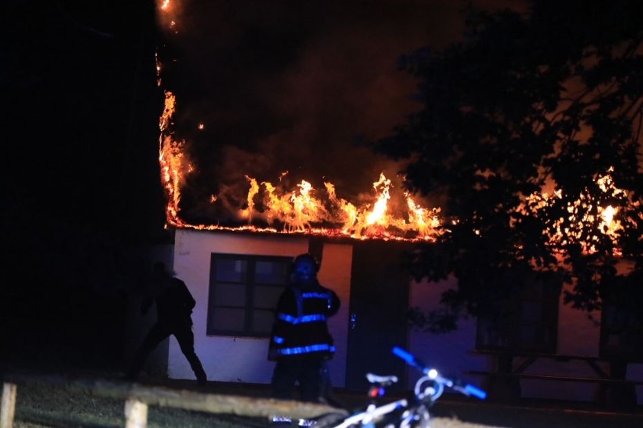 Brand i Hvide Hus i Hasle Lystskov