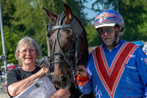 Lise Henriksen p� udebane igen