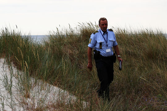 Gummib�d efterladt og drevet til havs