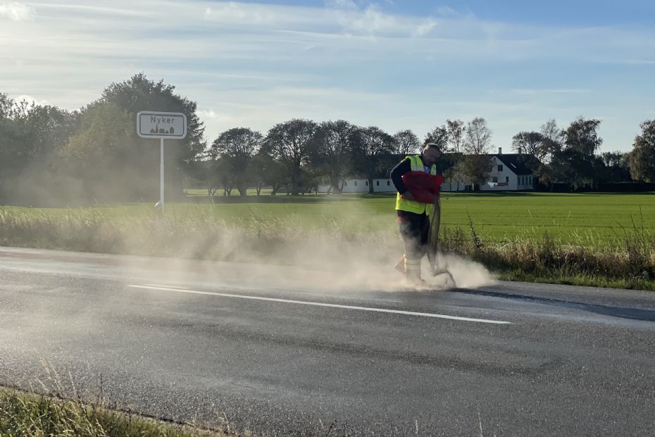 Stort oliespild lukkede kryds i Nyker