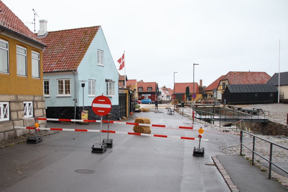 Store stormskader p� Gudhjem Havn