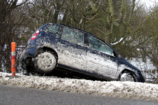 Advarsel om usynlig glatte broer p� Bornholm