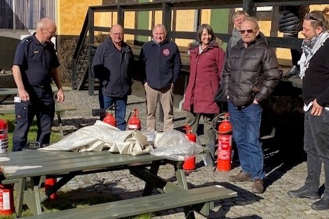 Frivillige brandvagter p� R�nne Theater