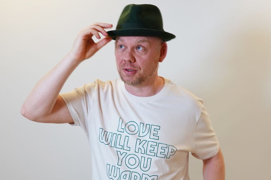 Per Vers p� Litteraturens Folkem�de