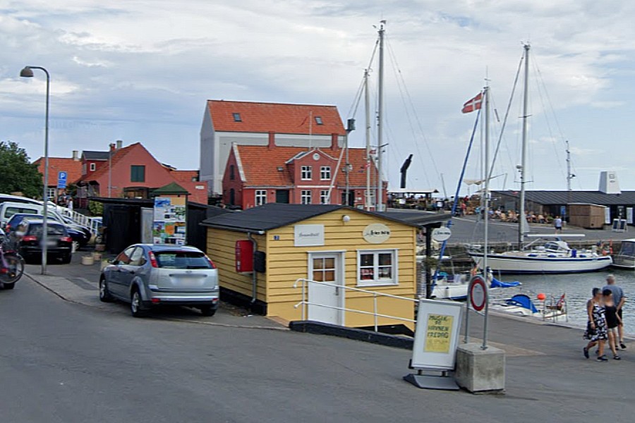 V�kst for butik p� Svaneke Havn