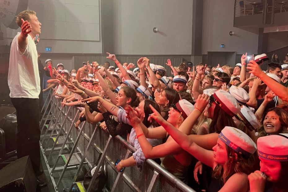 Stor studenterfest i Musikhuzet