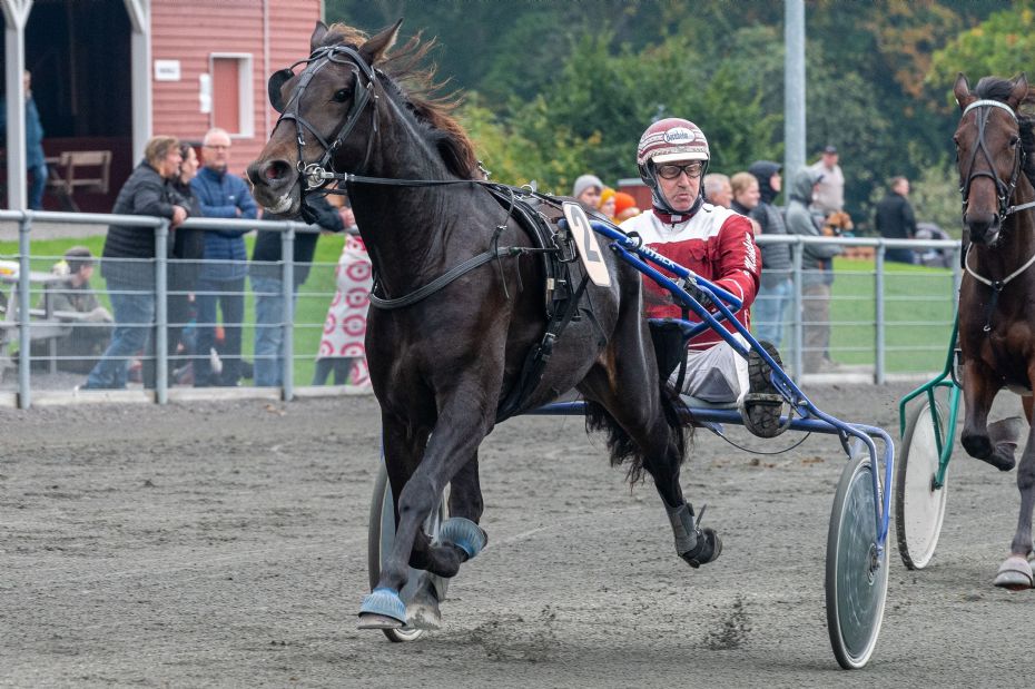 Gunvor Silk til niende l�b i tr�k i Malm�