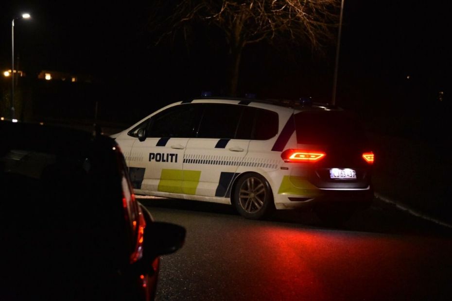 Beruset kvindelig bilist anholdt