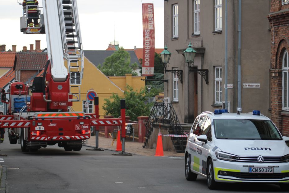 L�se tagsten og v�ltet tr�