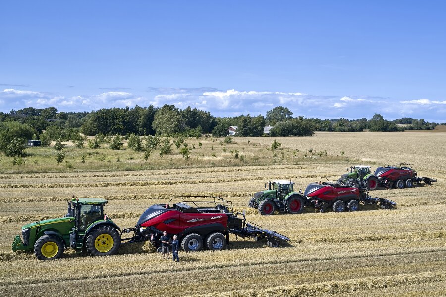 Mere milj�rigtige halmpressere i brug
