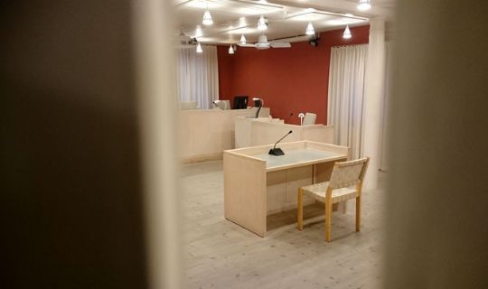 17-�rig dreng anklaget for voldt�gt i telt