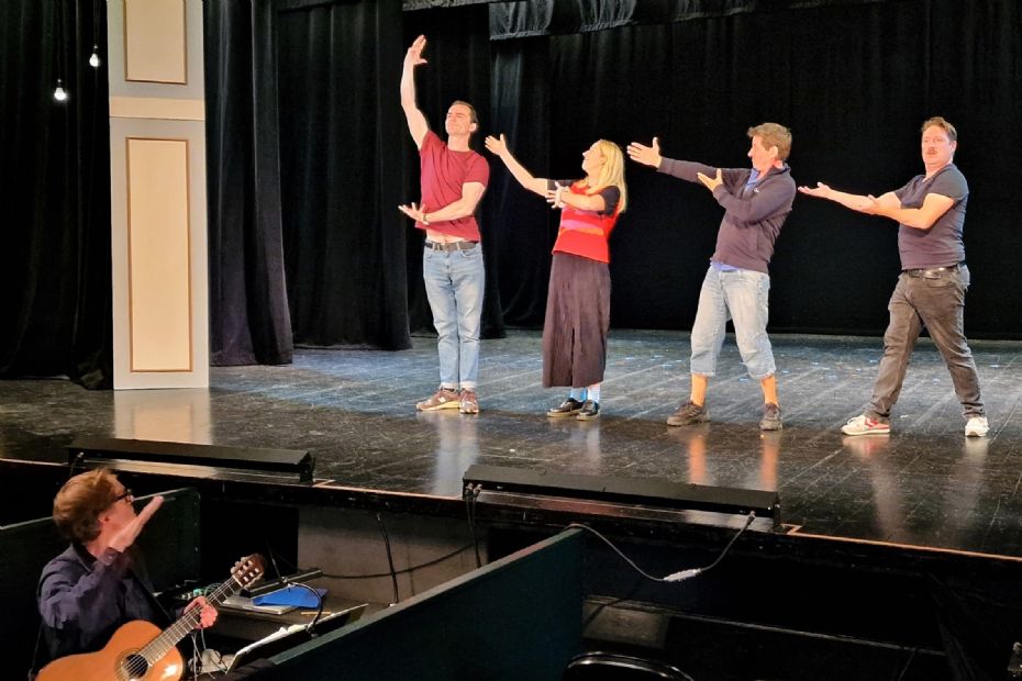 R�nne Theaters jubil�um fejres med komedie